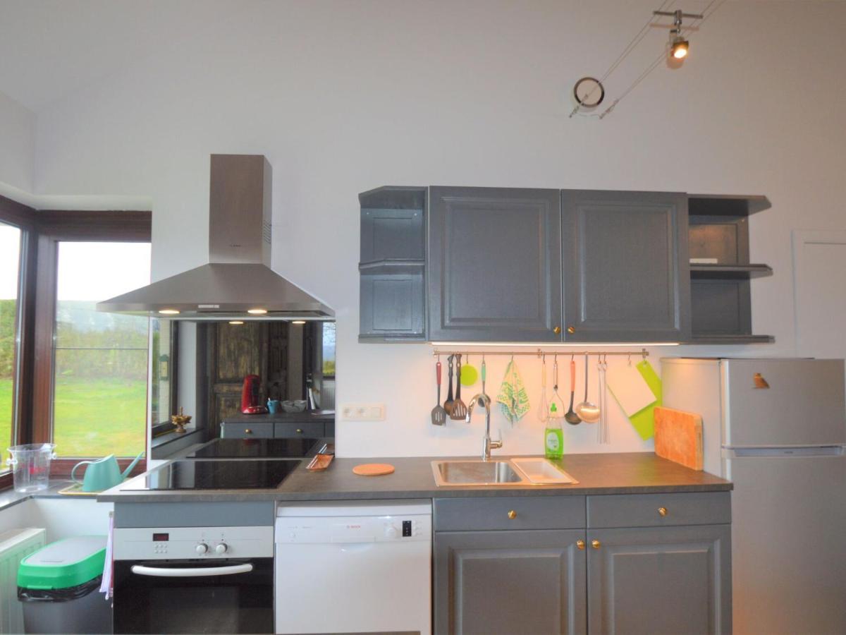 Beautiful And Spacious Holiday Home With P Tanque Court And Countryside Views Somme-Leuze Exterior foto