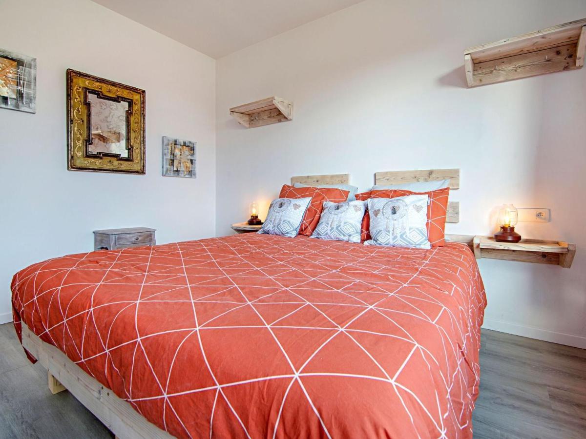 Beautiful And Spacious Holiday Home With P Tanque Court And Countryside Views Somme-Leuze Exterior foto