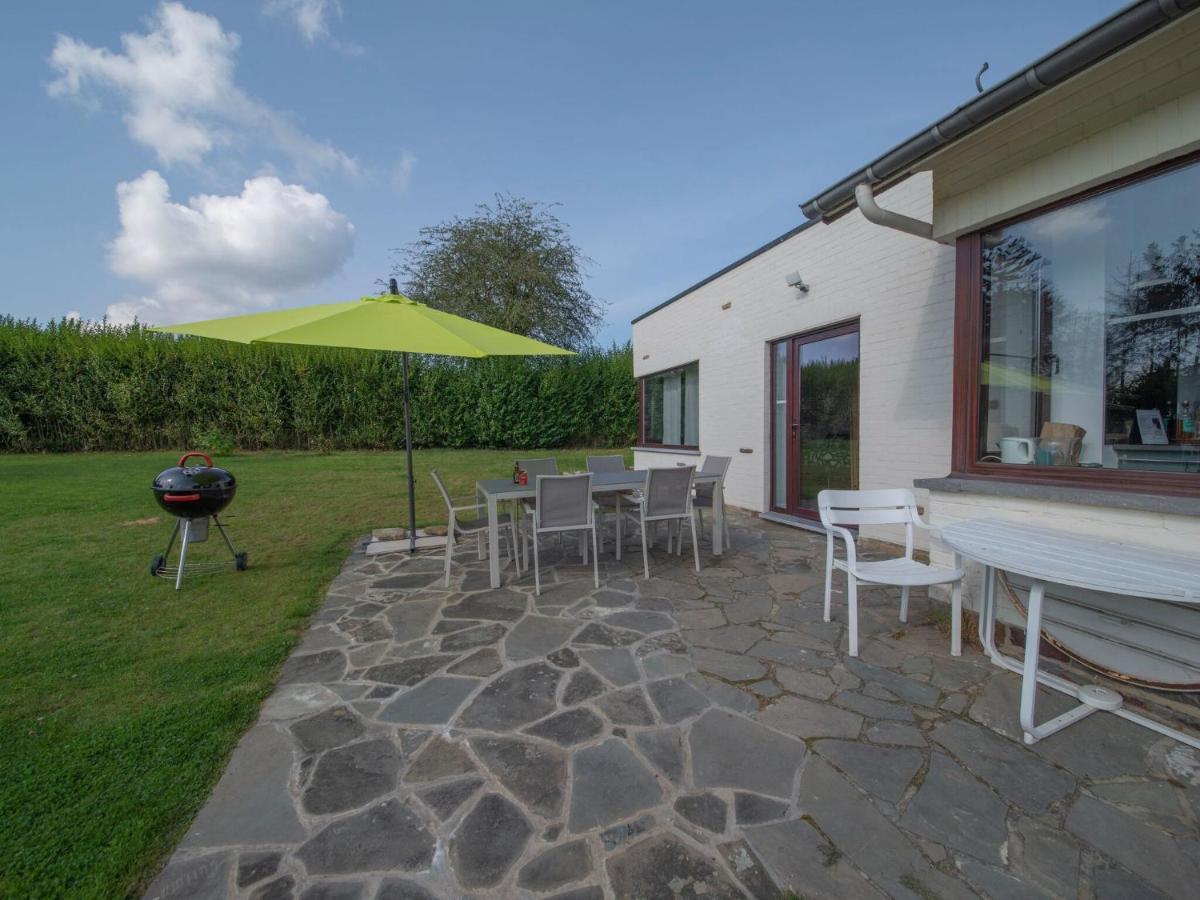 Beautiful And Spacious Holiday Home With P Tanque Court And Countryside Views Somme-Leuze Exterior foto