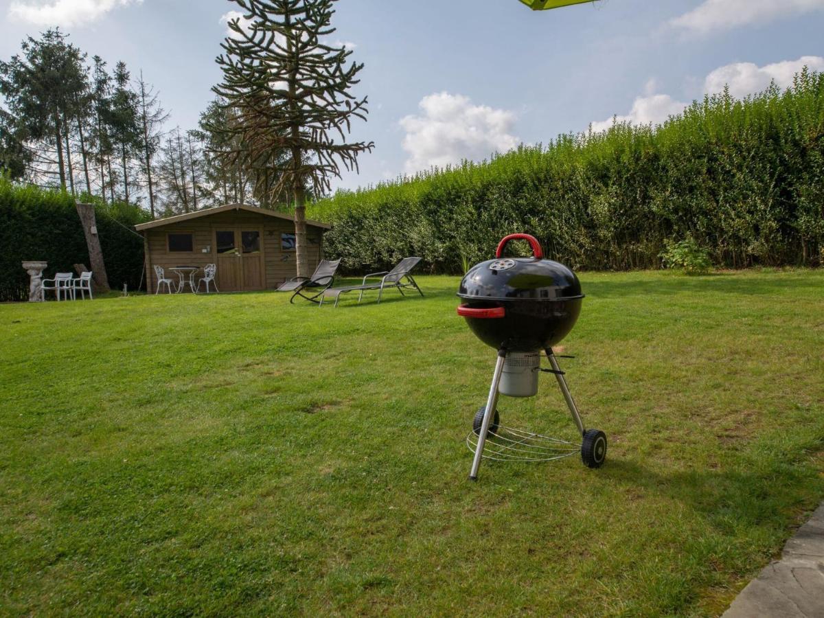 Beautiful And Spacious Holiday Home With P Tanque Court And Countryside Views Somme-Leuze Exterior foto