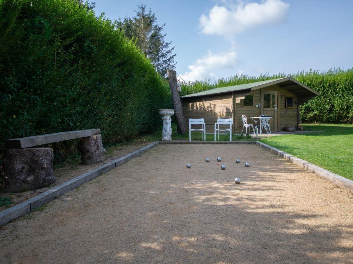 Beautiful And Spacious Holiday Home With P Tanque Court And Countryside Views Somme-Leuze Exterior foto