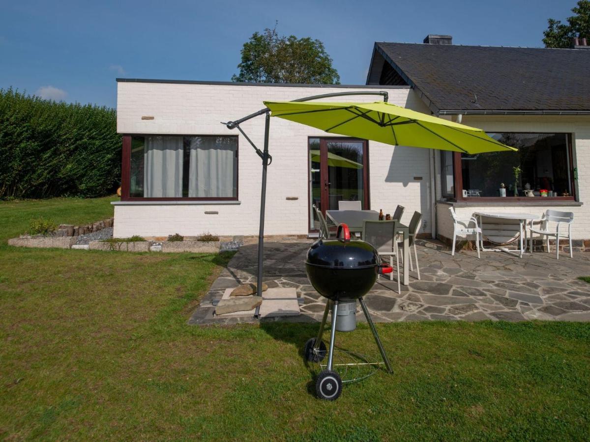 Beautiful And Spacious Holiday Home With P Tanque Court And Countryside Views Somme-Leuze Exterior foto